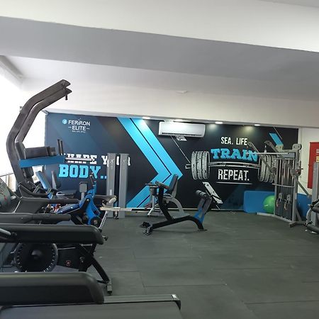 Beach Suite Israel- Best View, Gym, Massage Chair, Low Fee For Off-Site Indoor Pool Spa ביץ סוייט ישראל- נוף ים מאלף, כיסא מסאז, חדר כושר, אפשרות לבריכה מקורה, וספא בתשלום ממש מוזל Ascalón Exterior foto